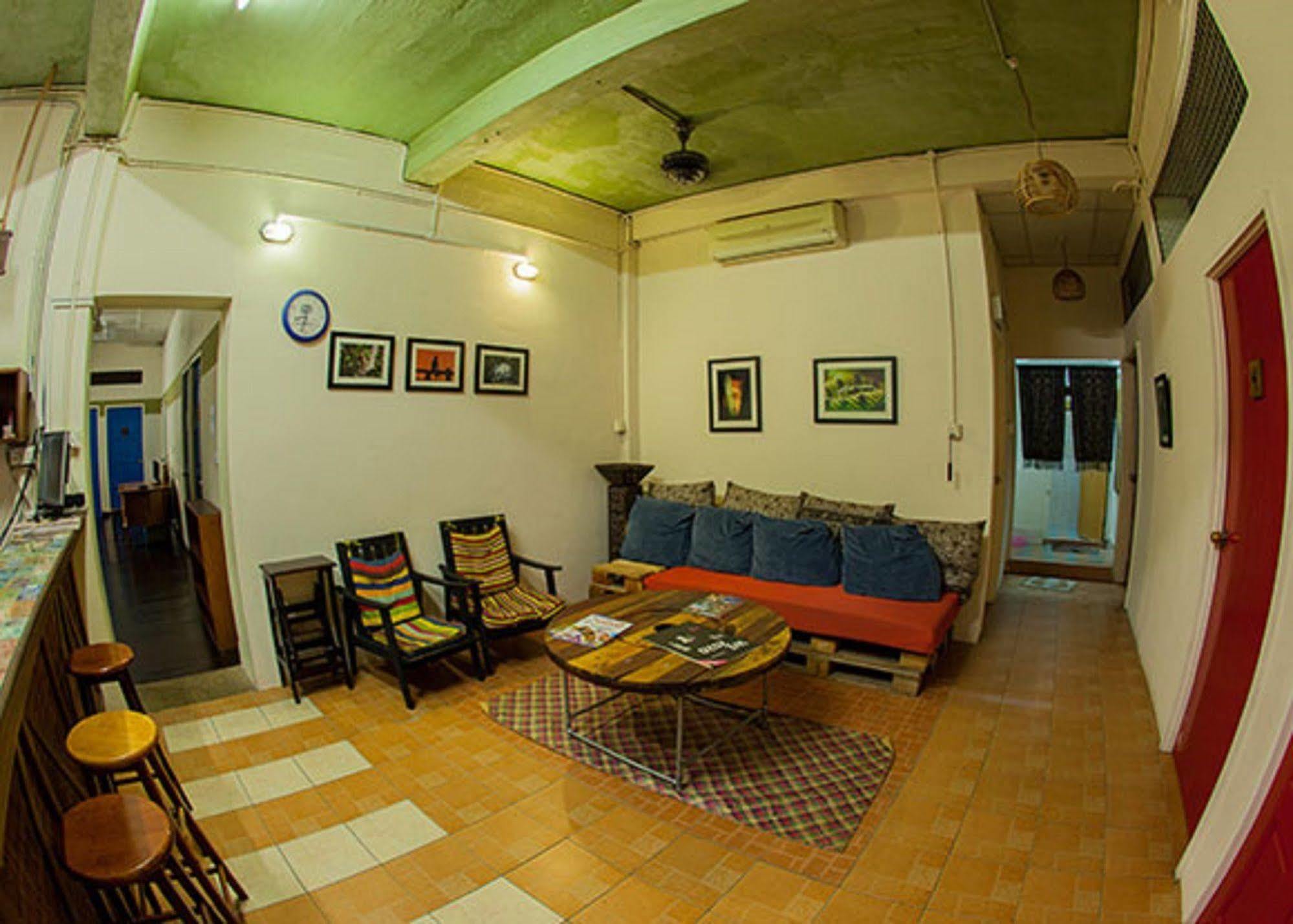 Hostel Borneo Backpackers Kota Kinabalu Zewnętrze zdjęcie